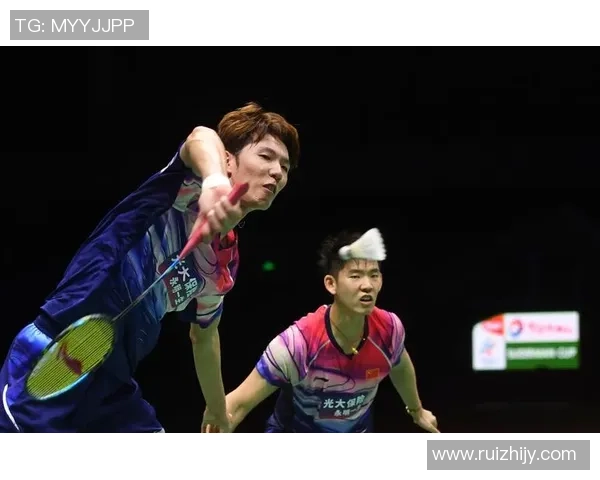 南京羽毛球队在杯赛中的力量展现与战术分析