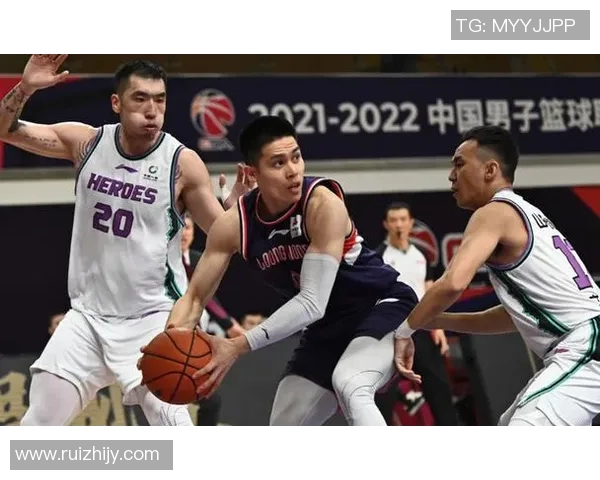 北京篮球队以92分领跑奥运会积分榜展现强大实力和团队合作精神 北京篮球队以92分领跑奥运会积分榜展现强大实力和团队合作精神