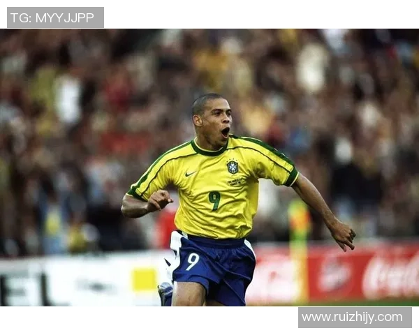 巅峰下滑的足球明星们如何面对职业生涯的转折与挑战 巅峰下滑的足球明星们如何面对职业生涯的转折与挑战